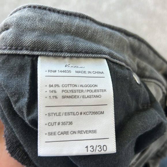 KANCAN Size 30 with 29” inseam distressed skinny jeans Gray stretcc - Picture 9 of 11